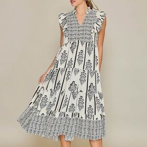 Umgee Black and White Midi Dress L